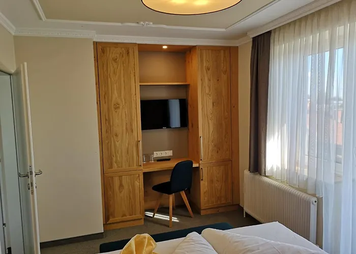 蒂尔酒店 3* Mönichkirchen